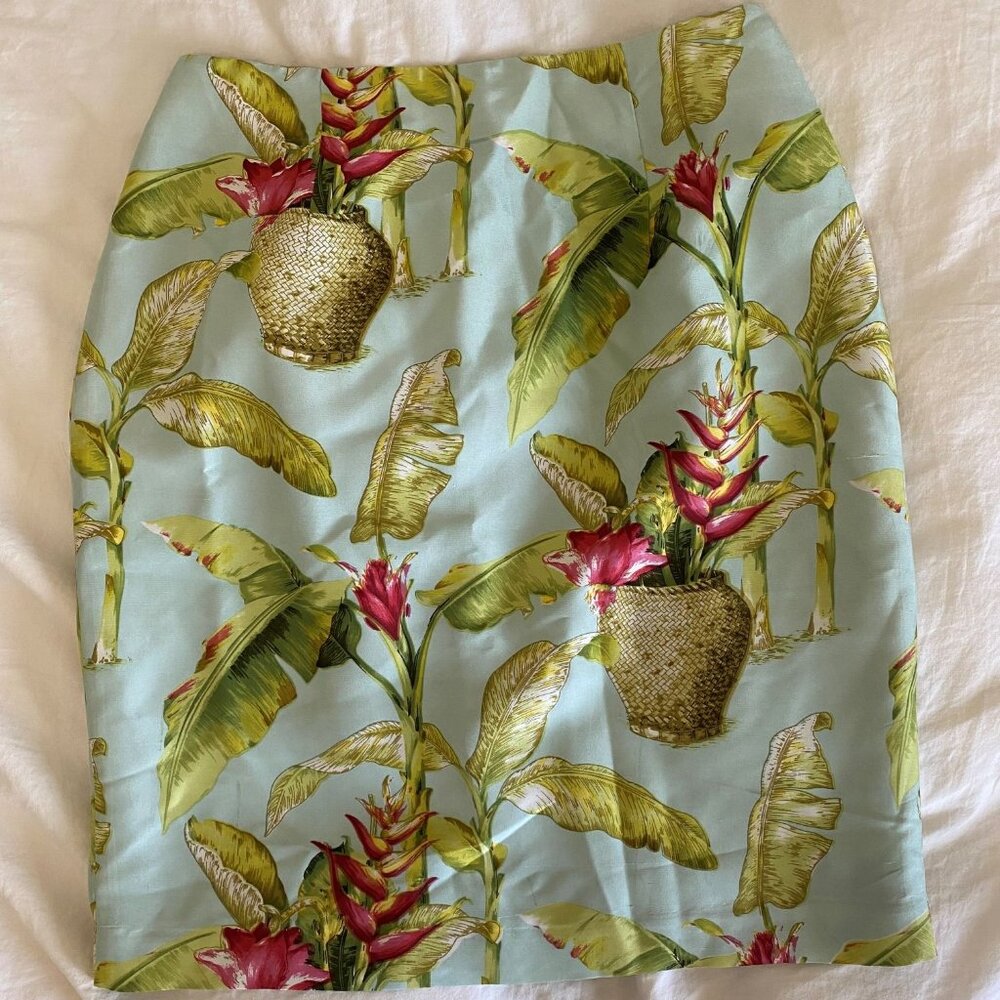 Silk Club Collection Woman's Floral Blue Tropical Skirt 100% Silk Sz 8 Petite